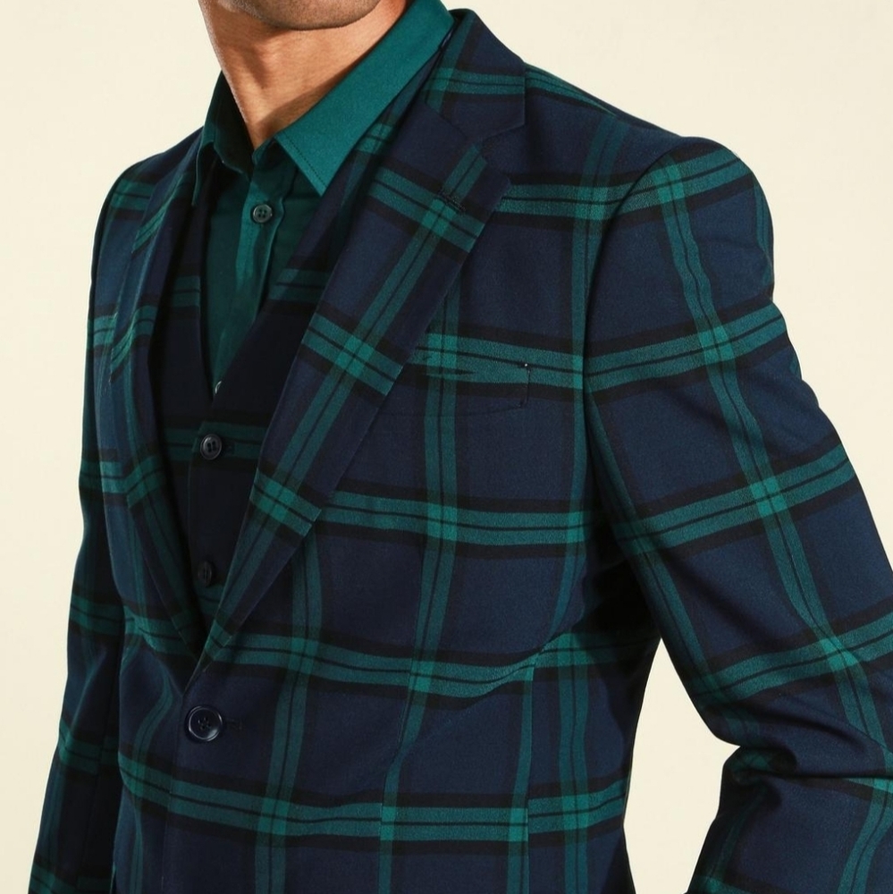 Squared Single Breasted Blazer - Picture 2 of 4